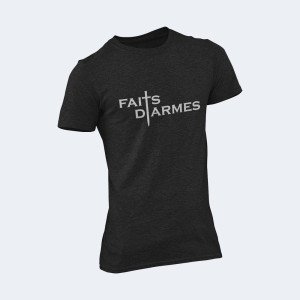 camiseta "Faits D'Armes"...